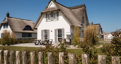 Umzäuntes Reethaus mit Weitblick - Hunde Sind Herzlich Willkommen