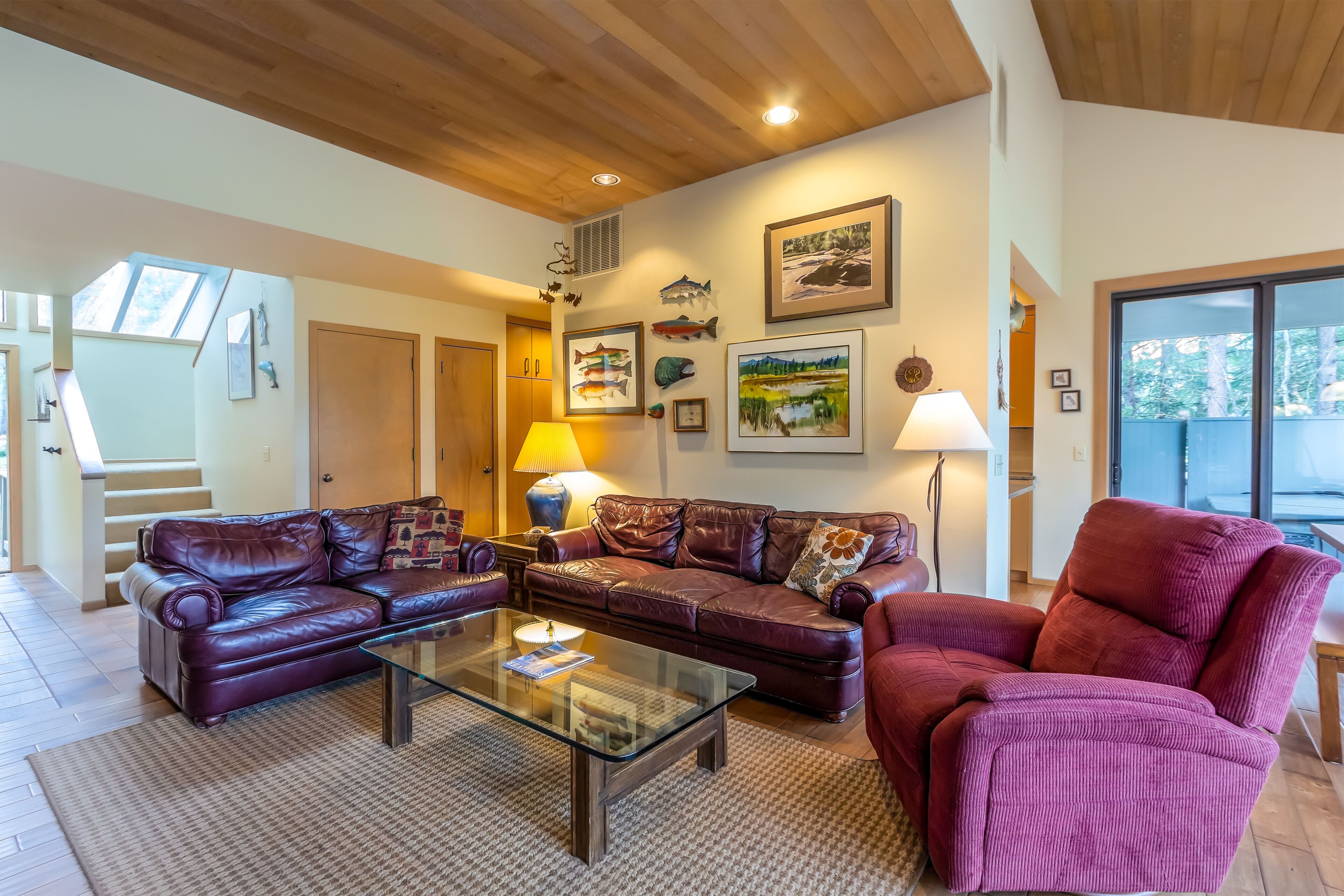 Golf Course Views, Free Wi-Fi, Hot Tub, Sauna, Sharc Passes, Dog Friendly-MELA02