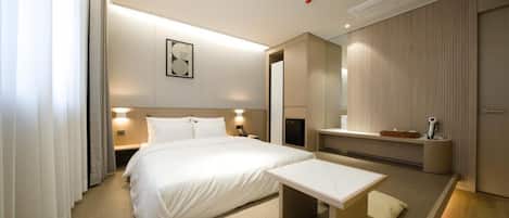 1 bedroom, WiFi (free), bed sheets