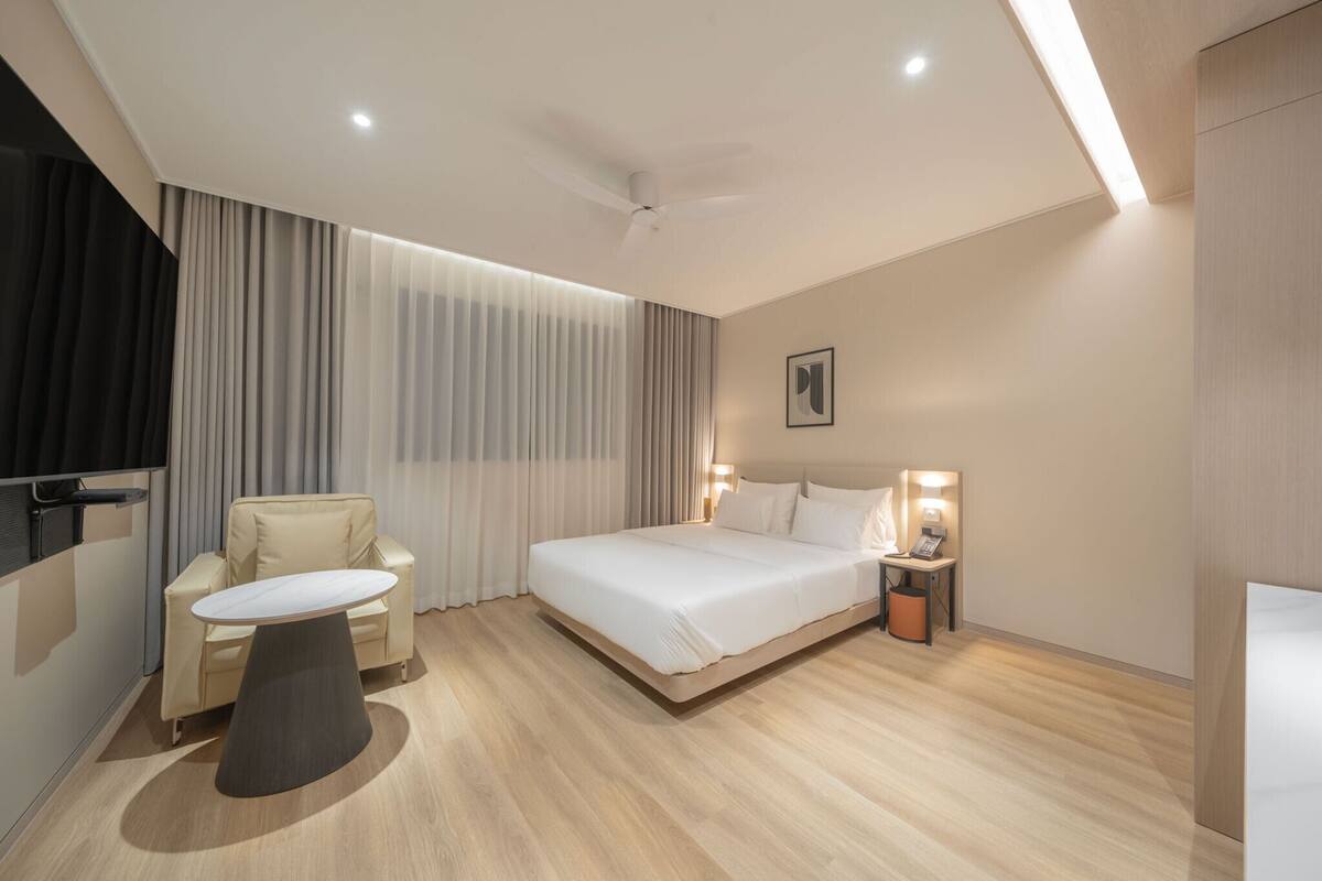 1 bedroom, WiFi (free), bed sheets