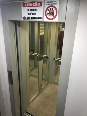 Elevator - Cerrado Hotel (Campo Grande)