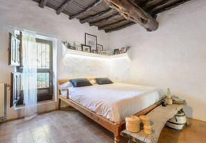 6 soveværelser, strygejern/strygebræt, weekendseng, gratis Wi-Fi