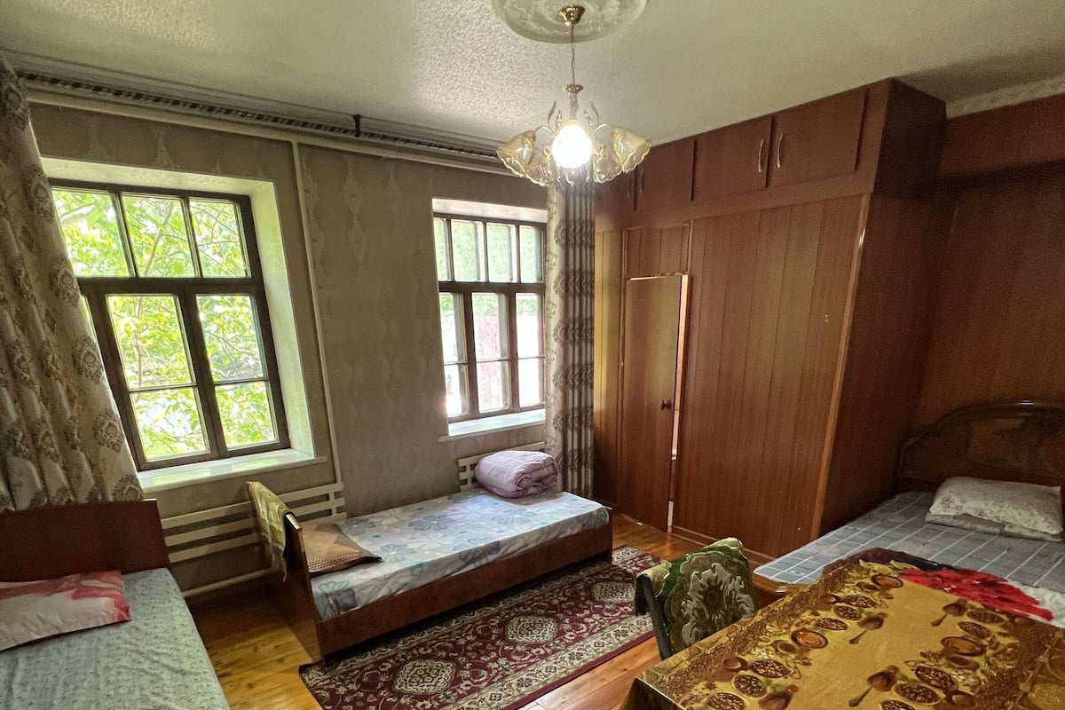 Kamar Quadruple Keluarga | Setrika/meja setrika dan Wi-Fi gratis