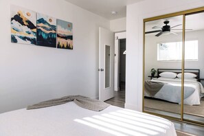 Desk, iron/ironing board, free WiFi, bed sheets