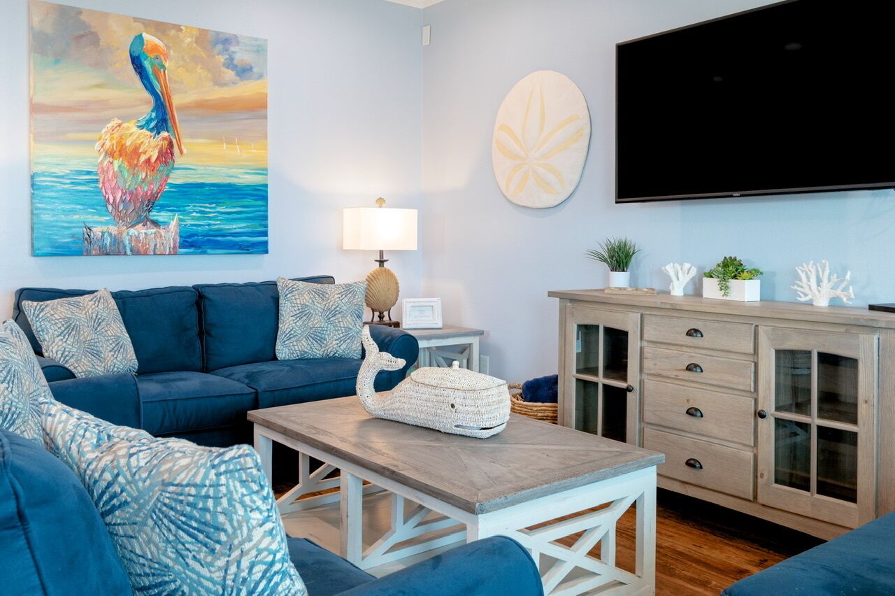 KING CRAB - Close to beach, large fenced yard, 3 bedrooms, Sleeps 9