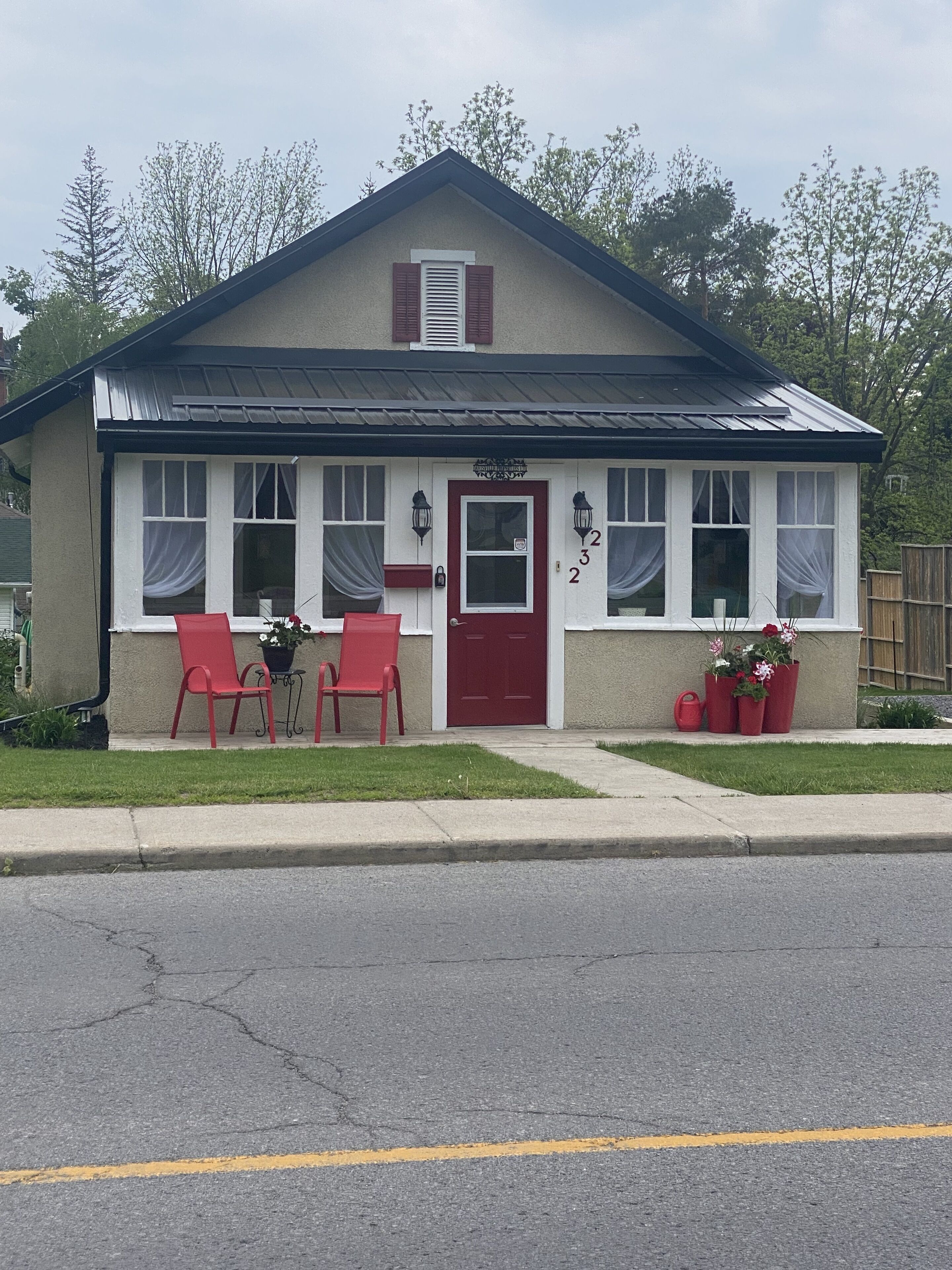 Cozy little home for great getaways