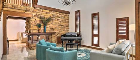 House (3 Bedrooms) | Interior