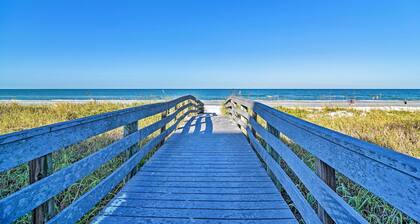 Bayfront Clearwater Beach Condo w/ Pool Access!