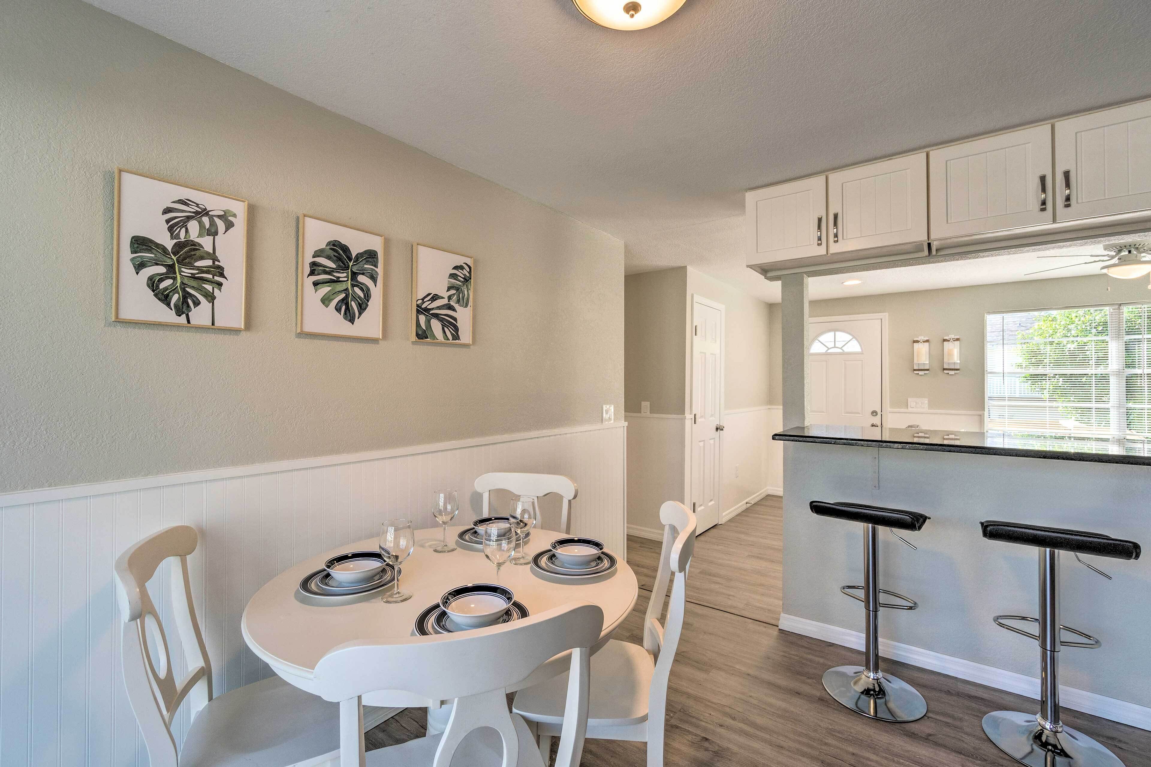 House (4 Bedrooms) | Interior