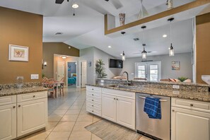 Casa (3 Bedrooms) | Interior