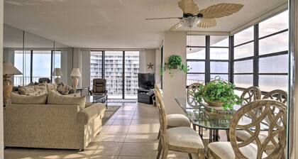 Beachfront Marco Island Resort Condo w/ Pool!