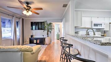 單棟房屋 (3 Bedrooms) | 內部