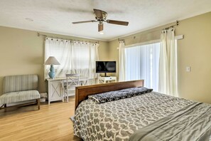 3 habitaciones, tabla de planchar con plancha y ropa de cama