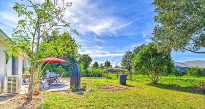 'banzai Palm Bay' Home Near Parks & Beaches!