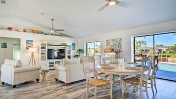 Hus (3 Bedrooms) | Innvendig