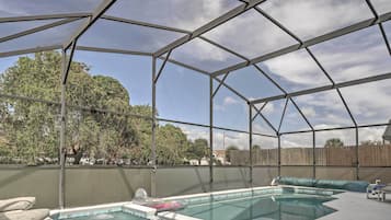 House (4 Bedrooms) | Pool | Outdoor pool