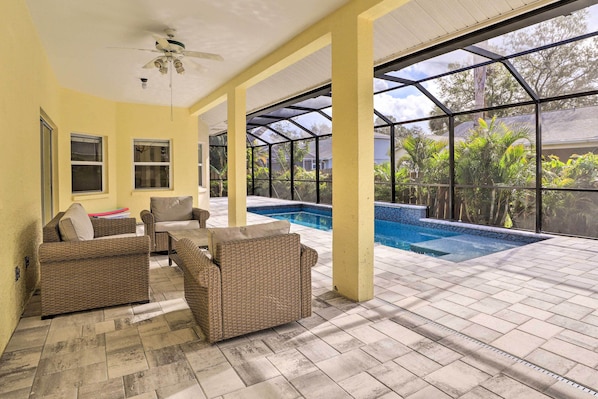 House (3 Bedrooms) | Front of property