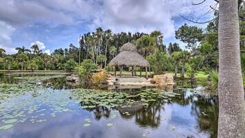 Apartment (0 Bedroom) | Interior