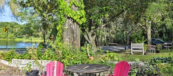 Lake Marion Apt w/ Canoe in Altamonte Springs!