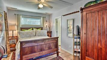 Apartment (1 Bedroom) | Interior