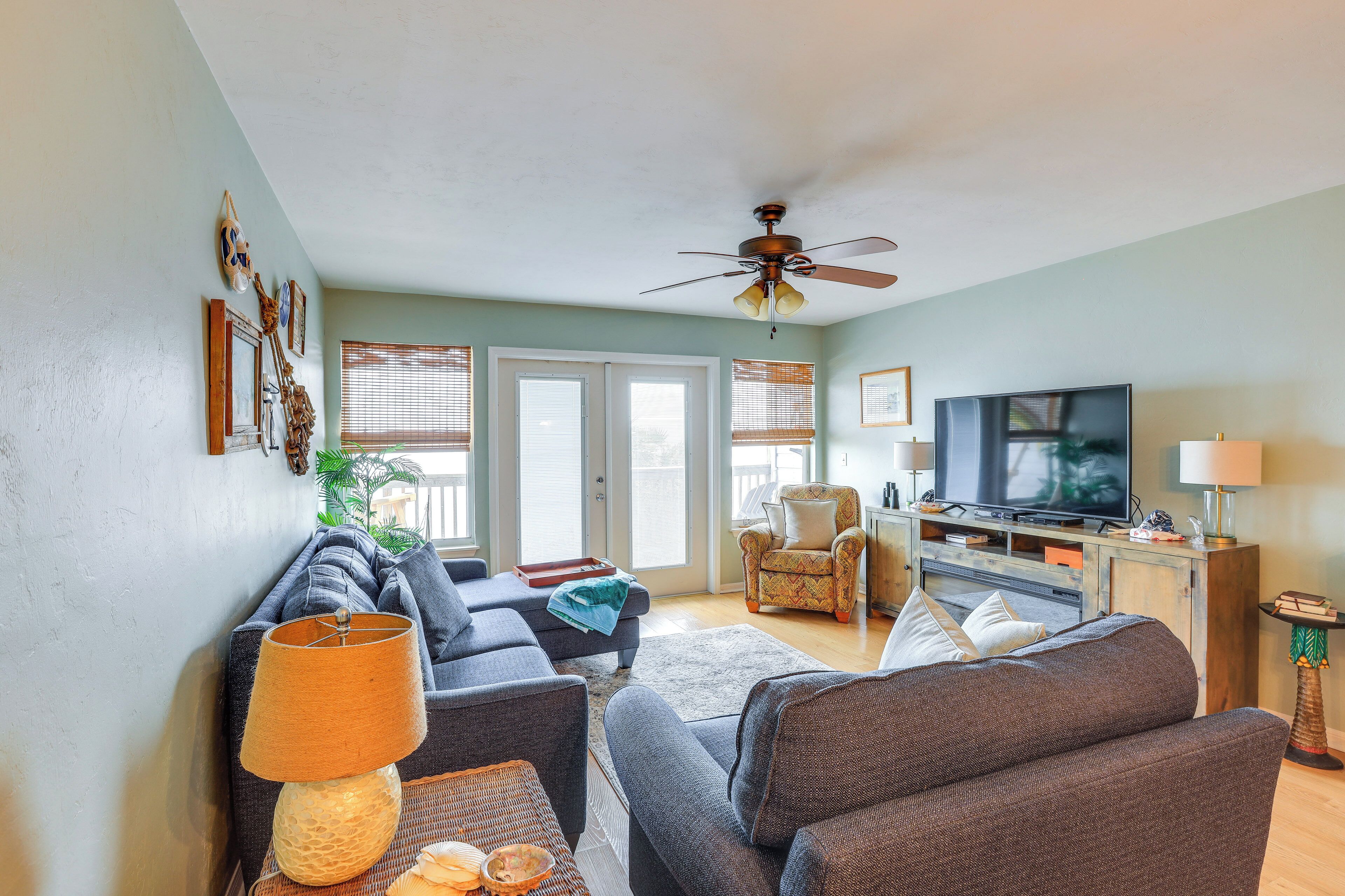 Apartment (1 Bedroom) | Interior