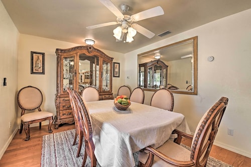 Central Florida Escape on 5 Acres w/ Grill & Pool!