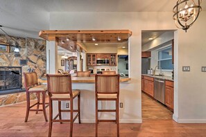 House (3 Bedrooms) | Interior - Central Florida Escape on 5 Acres w/ Grill & Pool! (Umatilla)