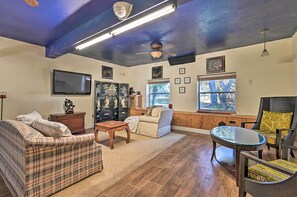 House (3 Bedrooms) | Interior - Central Florida Escape on 5 Acres w/ Grill & Pool! (Umatilla)