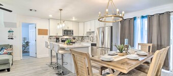 Central Pompano Beach Home < 3 Mi to Ocean!