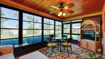 Villa (2 Bedrooms) | Front of property