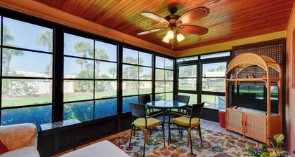Grill, Lanai & Pool Access: Charming Sebring Villa