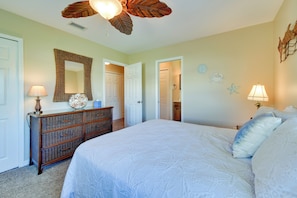 Villa (2 Bedrooms) | Interior - Grill, Lanai & Pool Access: Charming Sebring Villa (Sebring)