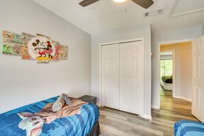 Interior - Chic Florida Retreat ~ 7 Mi to Walt Disney World! (Kissimmee)