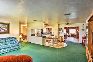 Interior - Sandford Vacation Rental Near Airport & Lake! (Sanford)