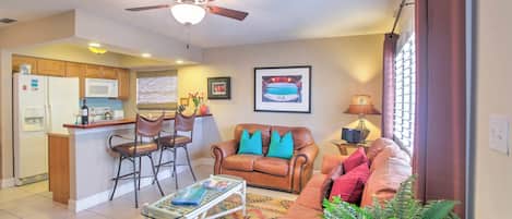 Casa (2 Bedrooms) | Interior