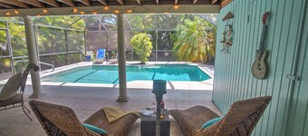 1 Mi to Beach Access: Naples Home w/ Lanai