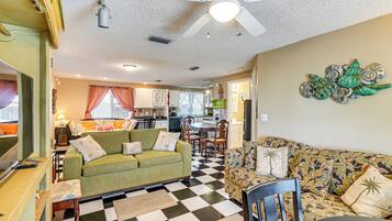 Cottage (2 Bedrooms) | Interior