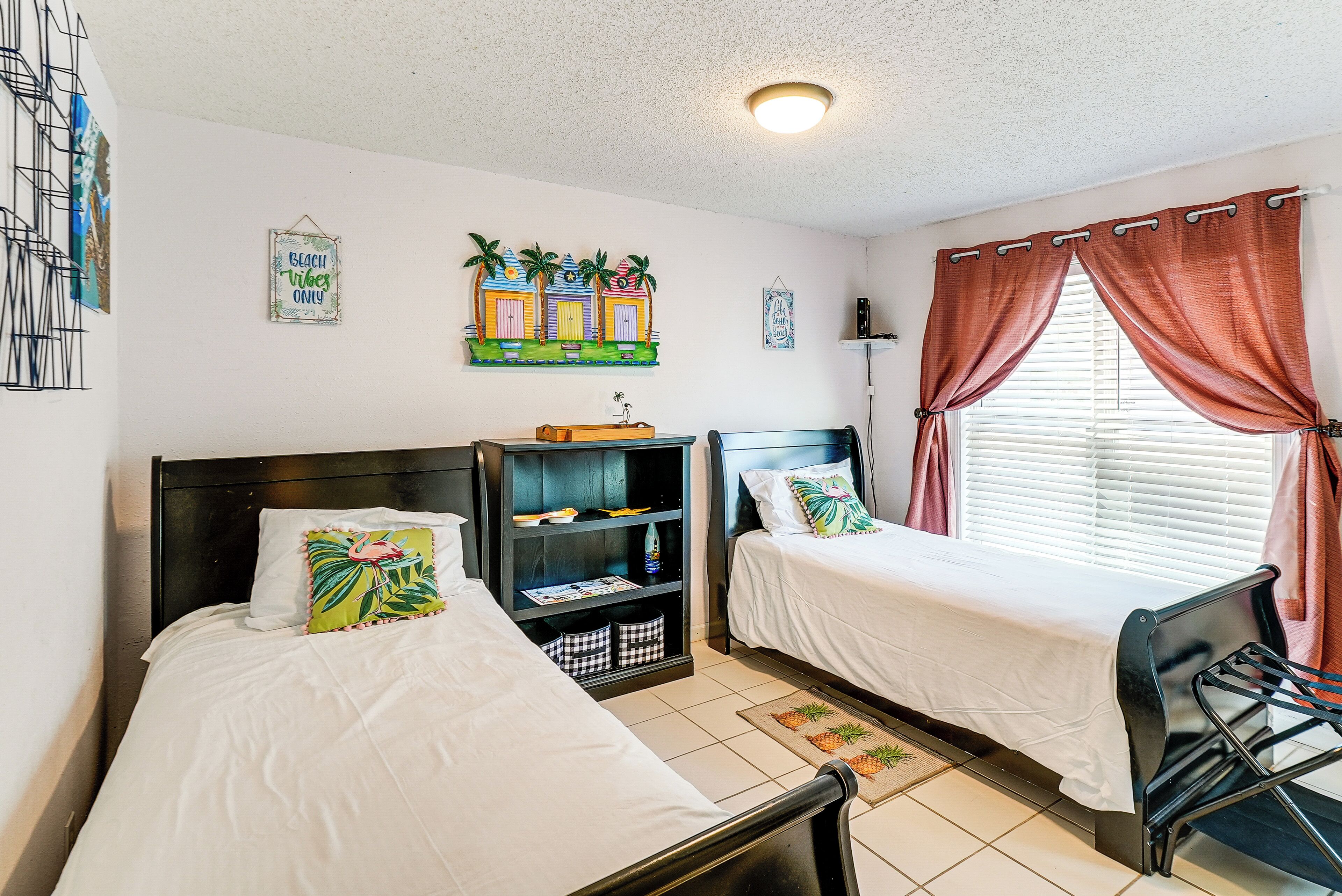 Cottage (2 Bedrooms) | Interior