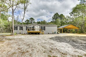 House (4 Bedrooms) | Interior - Charming Perry Home ~ 2 Mi to the Gulf! (Perry)