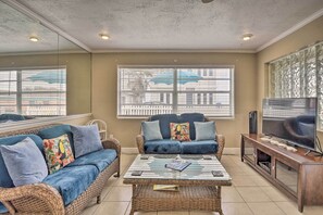 Cottage (2 Bedrooms) | Interior