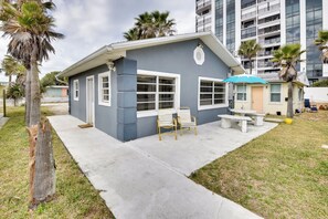 Cottage (2 Bedrooms) | Interior