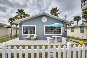 Cottage (2 Bedrooms) | Interior