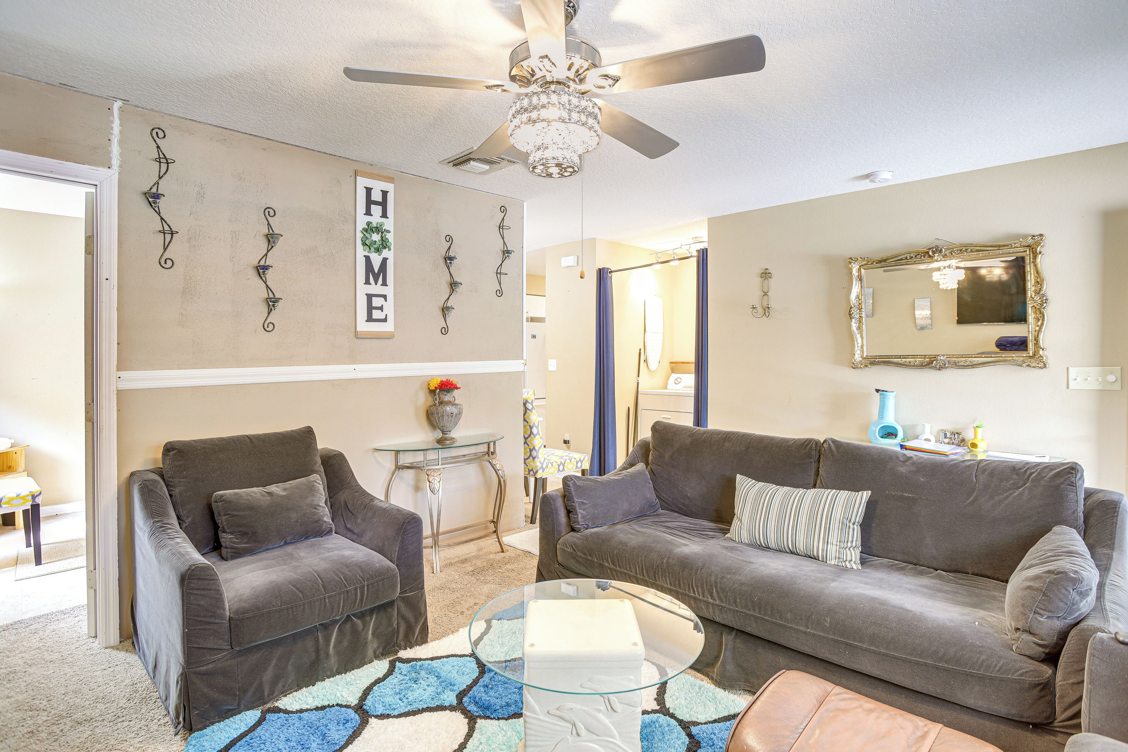 House (2 Bedrooms) | Interior