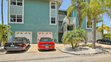 Apartment (2 Bedrooms) | Bahagian dalam