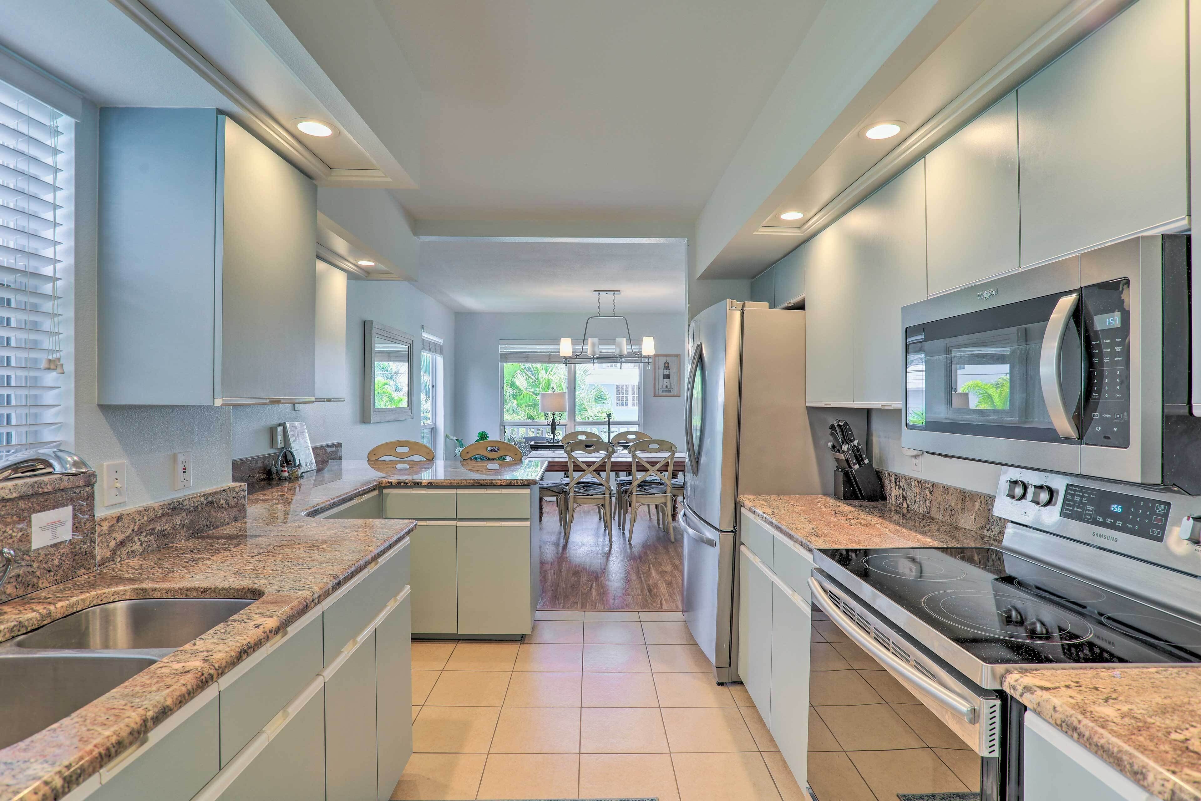 Coastal Bradenton Beach Abode w/ Bay Views!