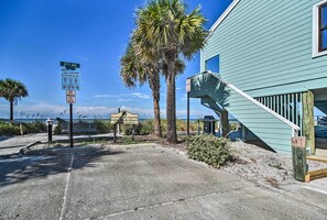 Apartment (1 Bedroom) | Interior - Cozy Indian Rocks Beach Condo - Steps to Beach! (Indian Rocks Beach)