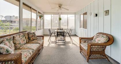 Englewood Home on Canal: Boat to Lemon Bay!