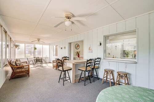 Englewood Home on Canal: Boat to Lemon Bay!