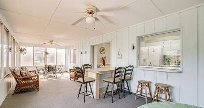 Englewood Home on Canal: Boat to Lemon Bay!