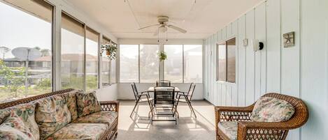 House (2 Bedrooms) | Bahagian dalam